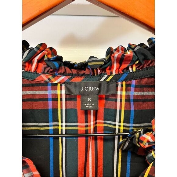J. Crew Scalloped Neck Stewart Plaid Tartan Holiday Top sz S EUC - Picture 6 of 8